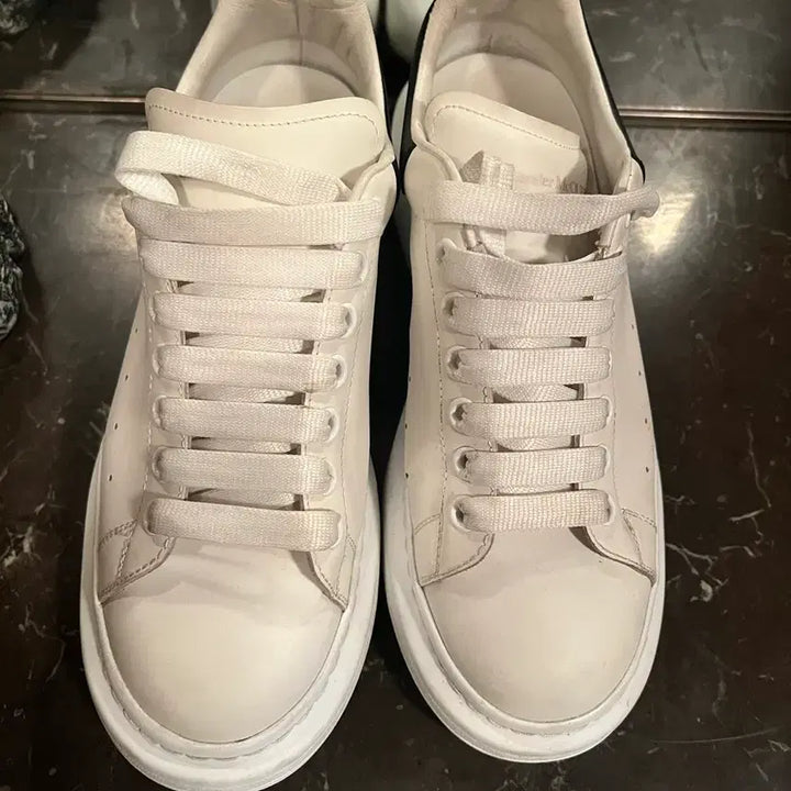 [BUNJANG] Alexander McQueen Oversized Sneakers White / 알렉산더 맥퀸 오버솔 스니커즈 화이트
