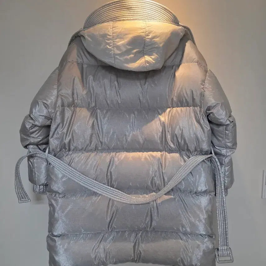 [BUNJANG] Yenkee Yenkee Padded Jacket Silver Gray (Size S) / 옌키옌키  패딩 실버그레이 s사이즈 판매해요