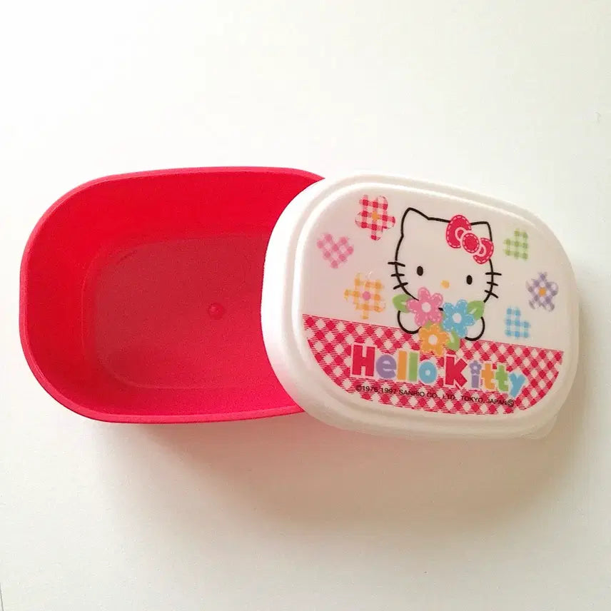 [BUNJANG] Hello Kitty Vintage Mini Lunch Box / 고전 헬로키티 미니 도시락통