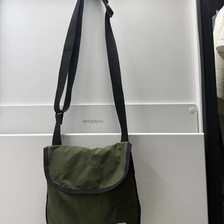 [BUNJANG] Danton Mini Shoulder Bag / 단톤 미니 숄더백 (크로스백)
