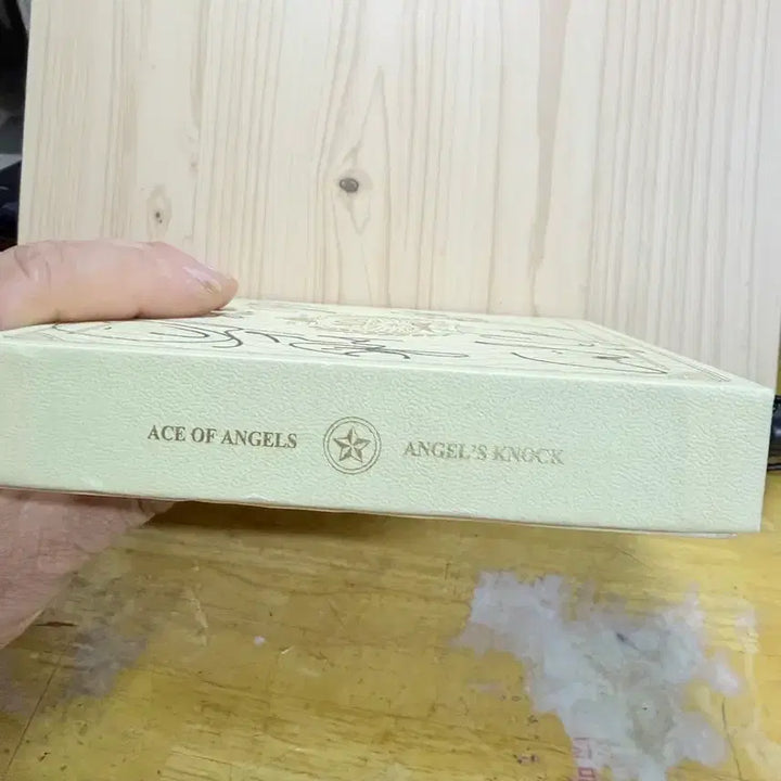 AOA 싸인앨범, 비매,정규1집,ANGEL'S KNOCK,2017년