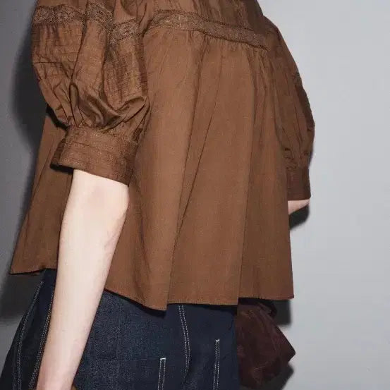 [BUNJANG] Zara Embroidered Blouse (L) / 자라 자수블라우스 L(작게나옴) 새상품