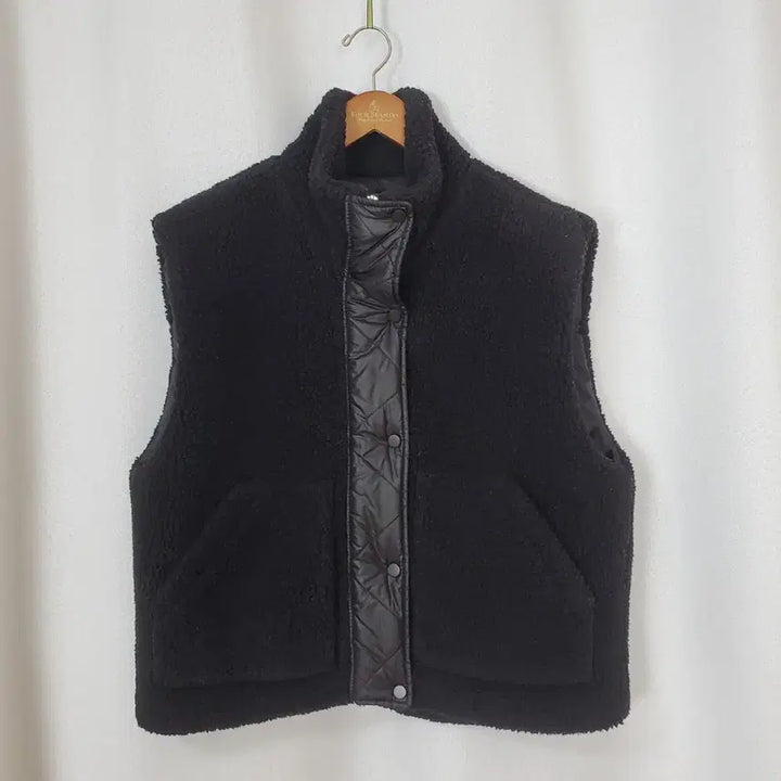 [BUNJANG] Juicy Judy Sherpa Padded Vest / 쥬시쥬디 뽀글이 패딩베스트 55-66