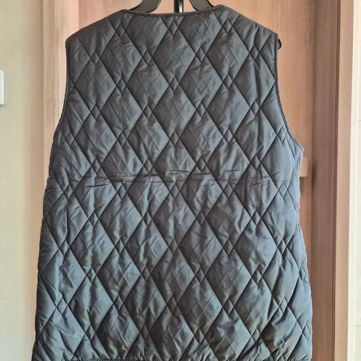 [SOLD OUT] (새상품)블랙 여성 퀼팅 조끼 XL