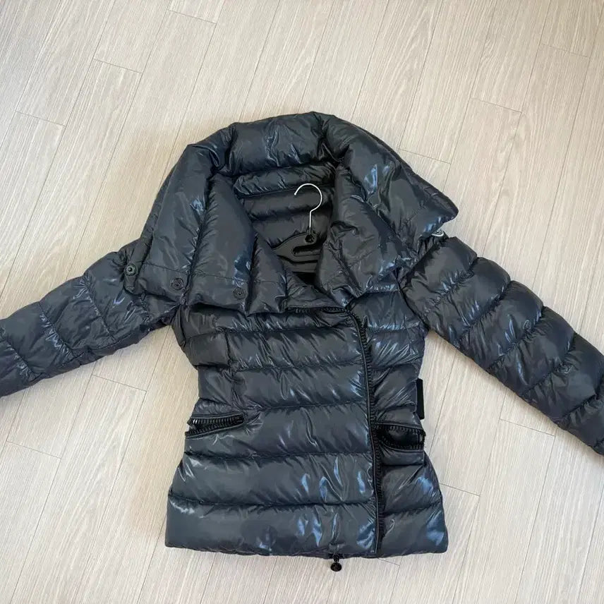 [BUNJANG] Moncler SABLINE Padded Jacket (Size 1) / 몽클레어 SABLINE 사블린 패딩 (1사이즈)