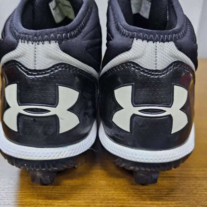 [BUNJANG] Under Armour Compfit Baseball Spike / 언더아머 Compfit 야구 스파이크 회색