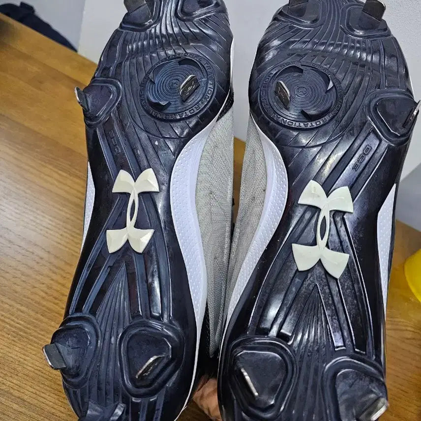 [BUNJANG] Under Armour Compfit Baseball Spike / 언더아머 Compfit 야구 스파이크 회색