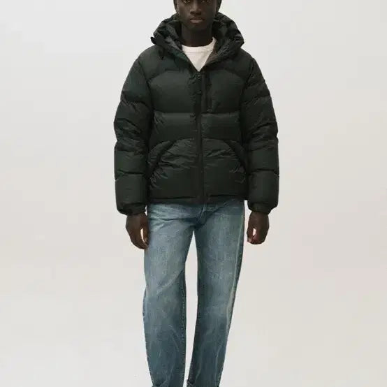 [BUNJANG] Outstanding Goose Down Padded Jacket / 아웃스탠딩 구스다운 패딩