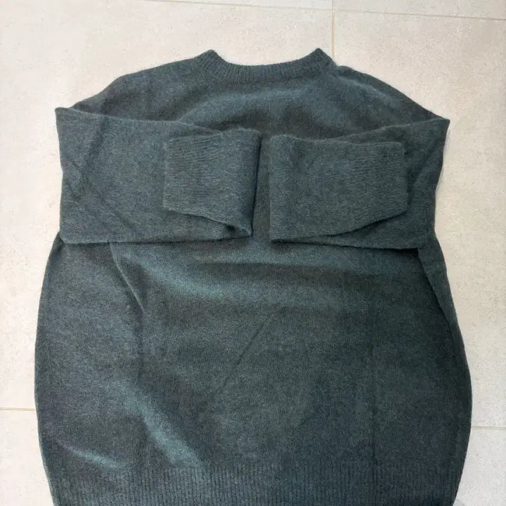 [BUNJANG] Floaty Green Knit Sweater / Floaty 짙은 녹색 니트 스웨터