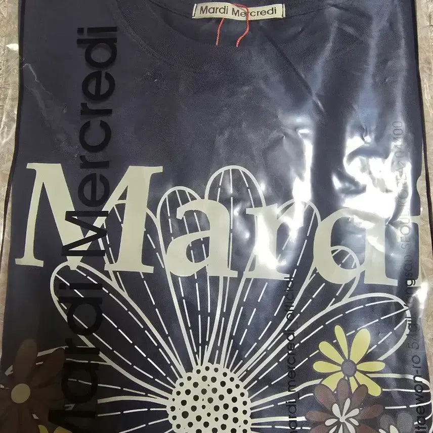 [SOLD OUT] 마르디 메크르디 플라워 롱슬리브 네이비 새상품