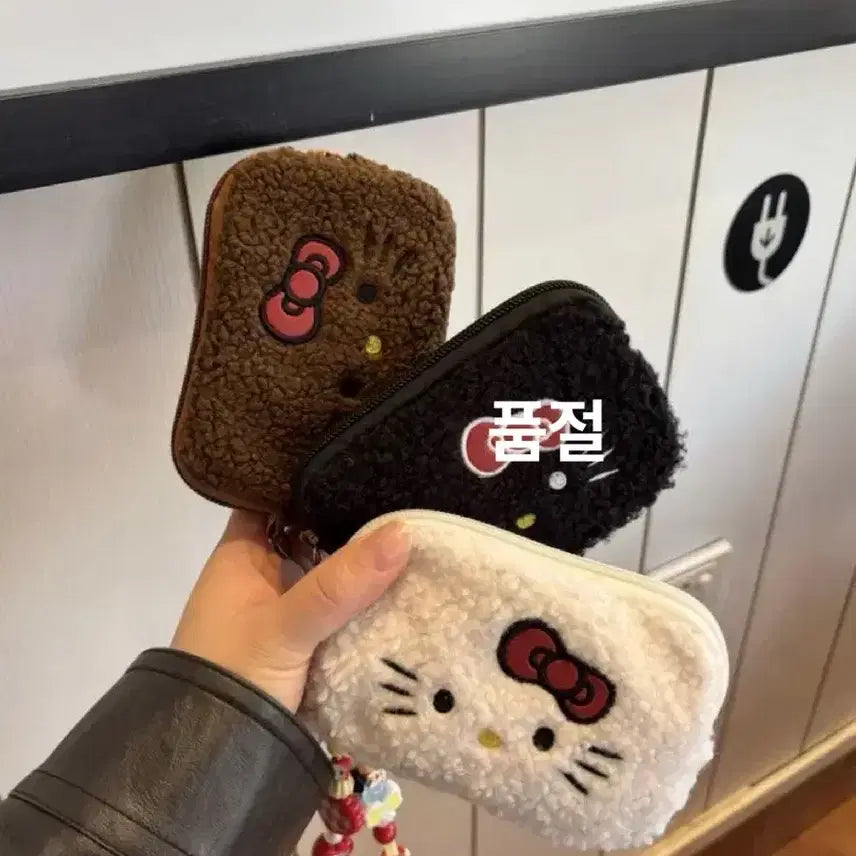 [BUNJANG] Hello Kitty Boa Mini Pouch / 헬로키티 보아 미니 파우치 화장품 소지품 가방