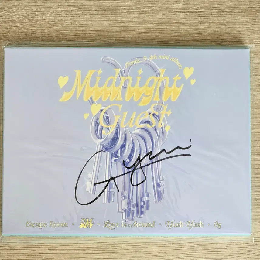 [BUNJANG] Jang Gyuri Mwave Signed Album / 장규리 엠웨이브 싸인 앨범