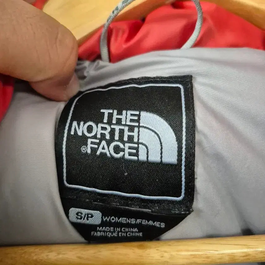 [BUNJANG] North Face 700 Nuptse Padded Vest (Women's M) / 노스페이스 여성 700 눕시 패딩조끼 M