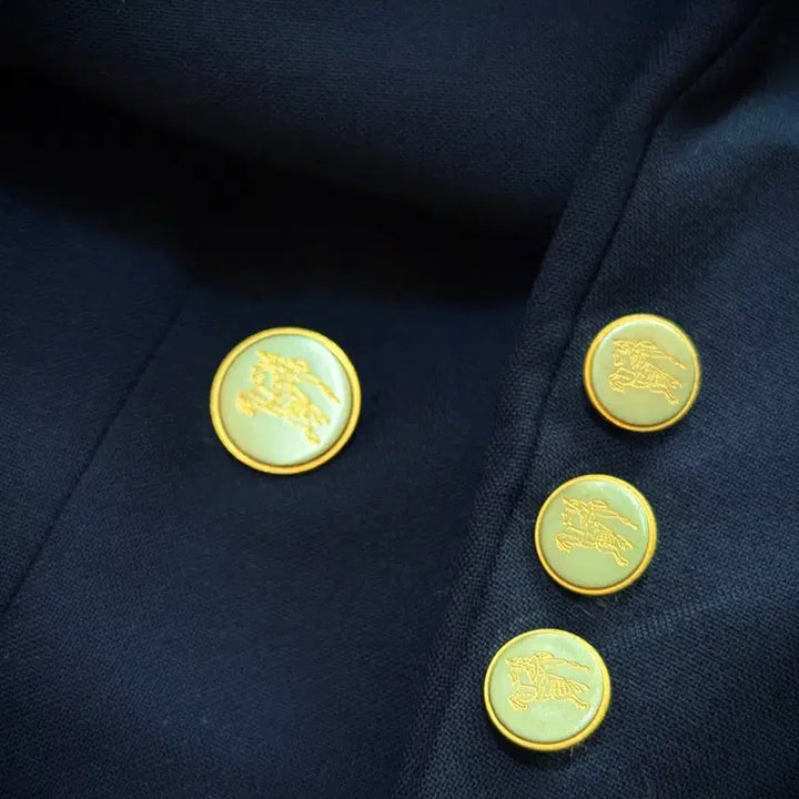 [BUNJANG] Burberrys Double-Breasted Blazer / 80s 90s USA 버버리 네이비 금장 더블 브레스티드 자켓