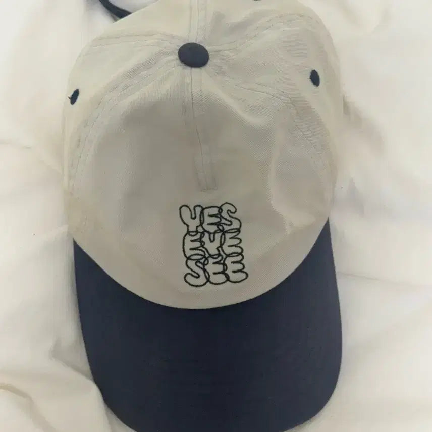 [BUNJANG] YesISee Ball Cap / 예스아이씨 볼캡