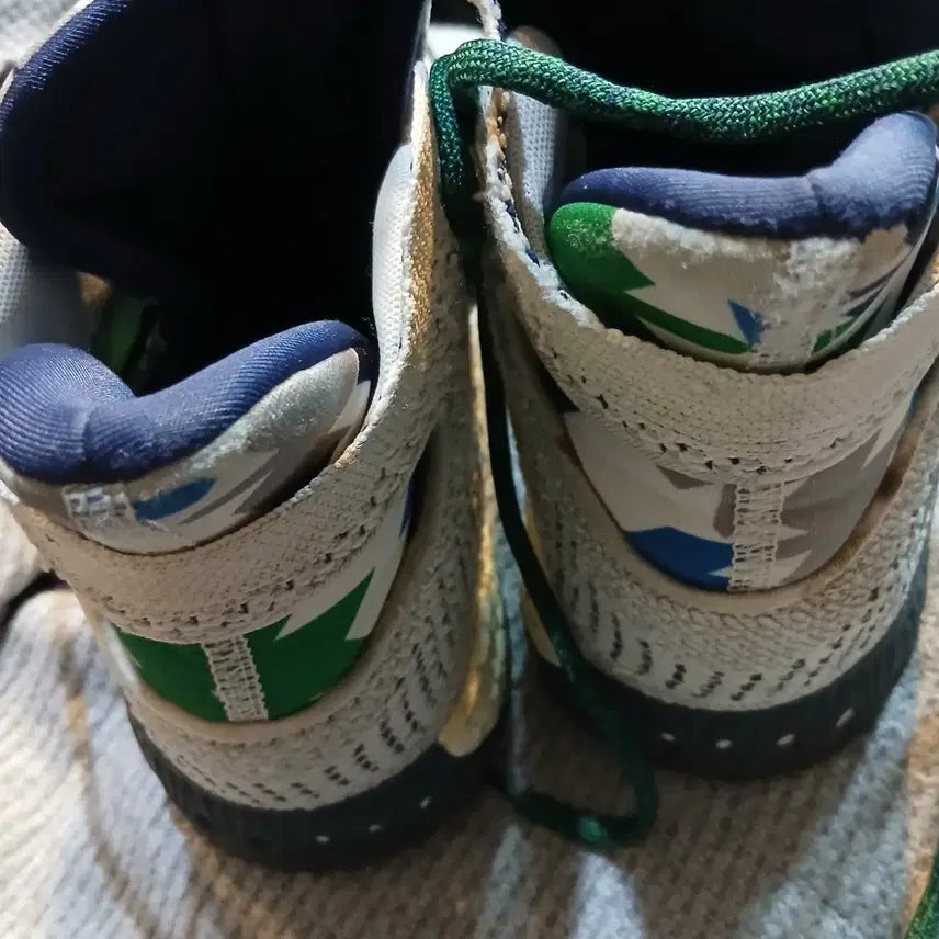 [BUNJANG] Adidas Basketball Shoes 255mm / 아디다스 농구화 255mm