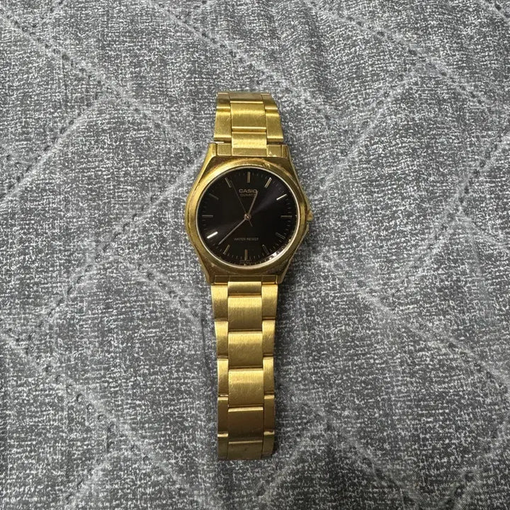 [BUNJANG] Casio Vintage Gold Watch / 카시오 빈티지 금장 시계