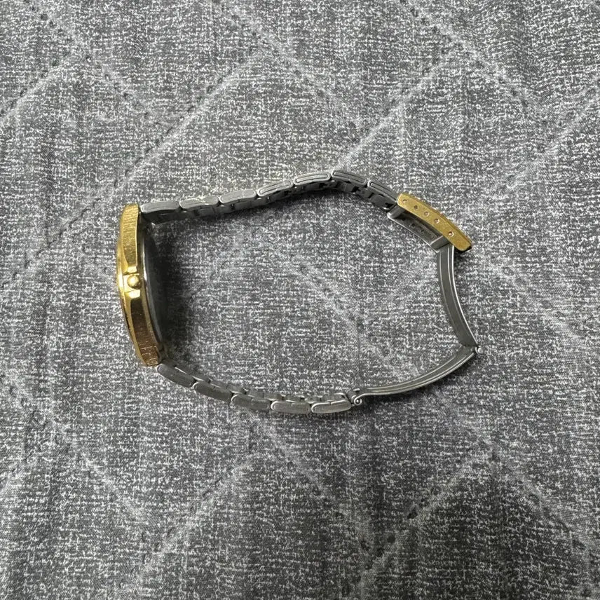 [BUNJANG] Casio Vintage Gold Watch / 카시오 빈티지 금장 시계