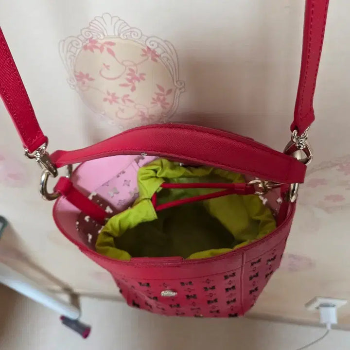 [BUNJANG] Metrocity Red Embossed Crossbody/Tote Bag / 메트로시티 여성가방