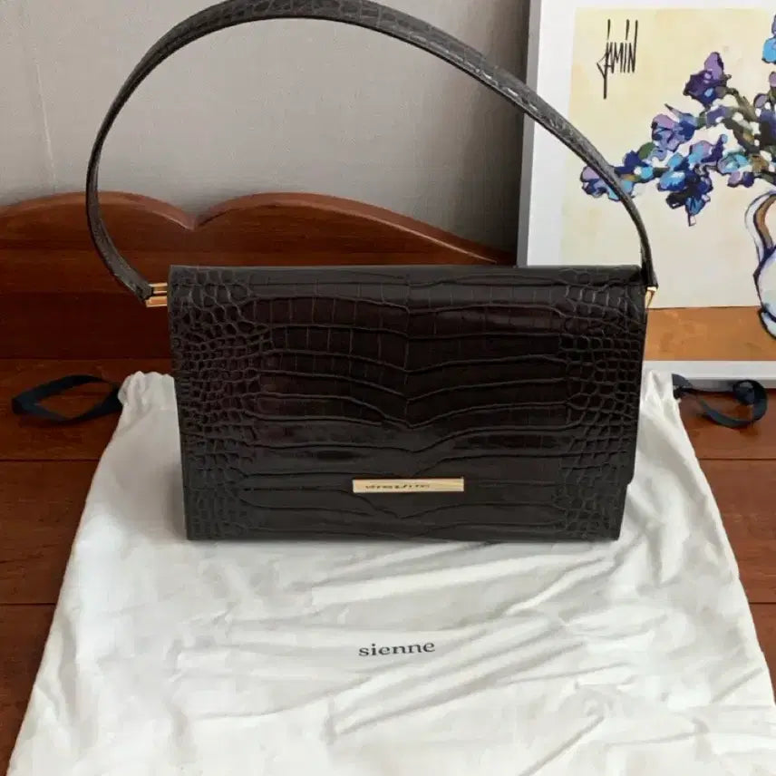 [BUNJANG] Cienne Geneve Classic Leather Bag / 시엔느 제네브 클래식 레더백