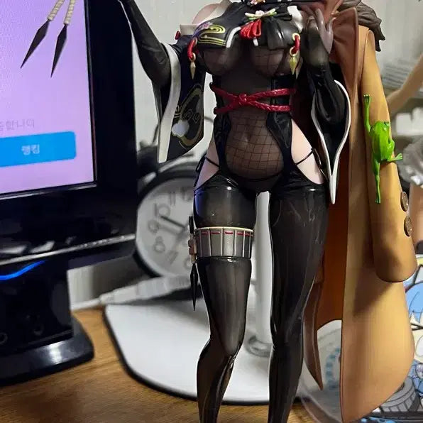 [BUNJANG] Nike Sakura Black Night Figure / 니케 사쿠라 흑야암행 피규어