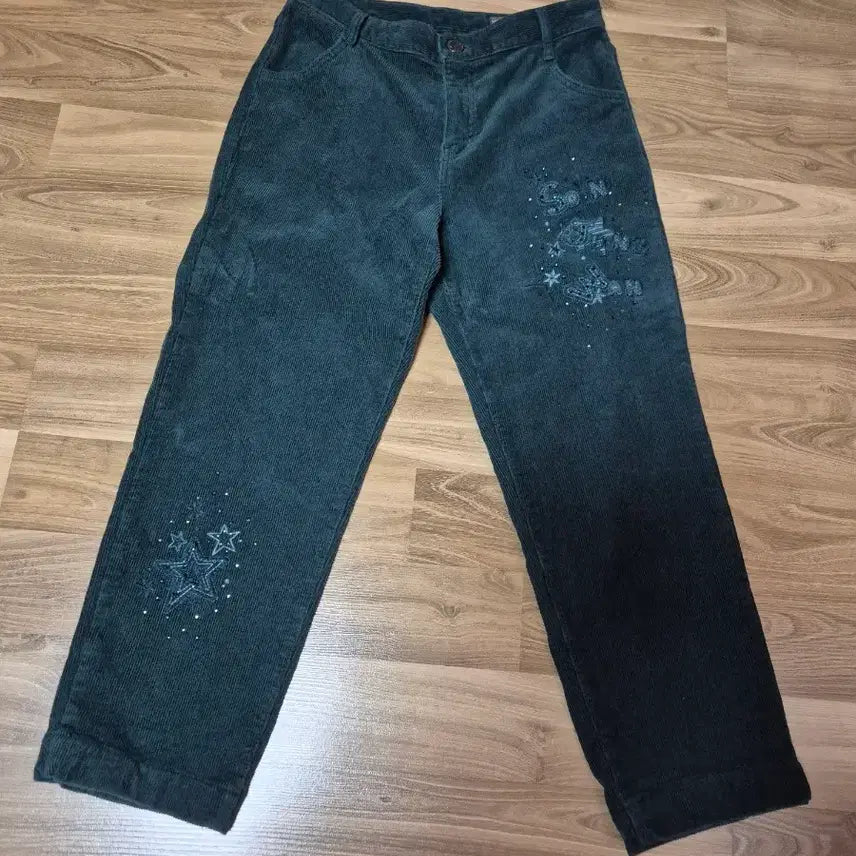 [BUNJANG] Son Jung Wan Embroidered Corduroy Pants / 손정완 디자이너 자수 큐빅 골덴 여성 팬츠