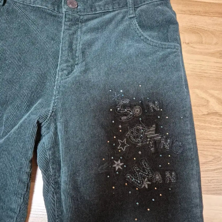 [BUNJANG] Son Jung Wan Embroidered Corduroy Pants / 손정완 디자이너 자수 큐빅 골덴 여성 팬츠
