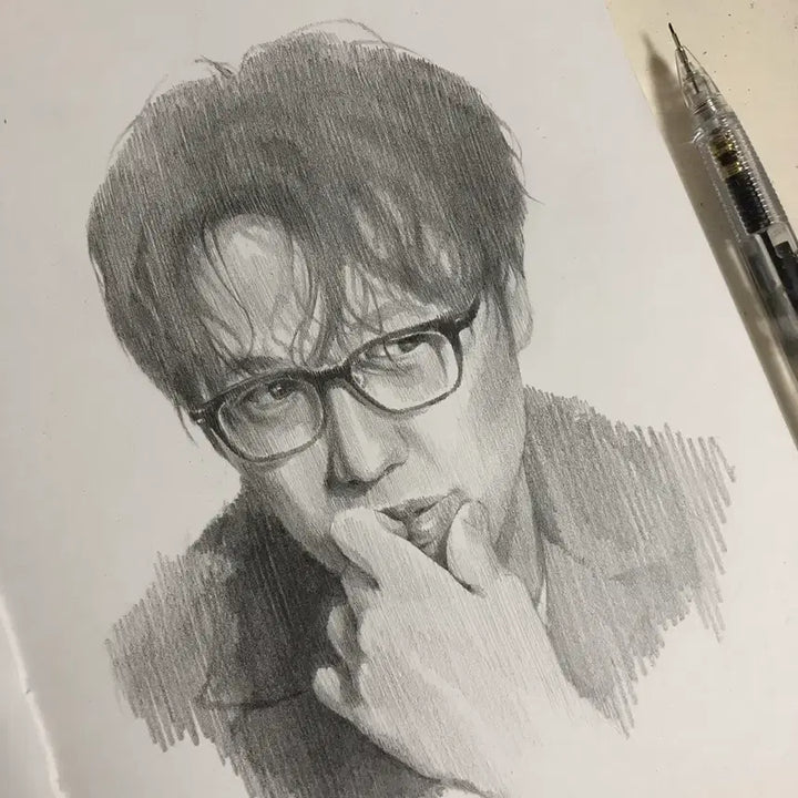 [BUNJANG] Custom Portrait Pencil Drawing / 인물 연필소묘 드로잉 초상화 그림 제작  (반려동물, 엽서 주문제작)