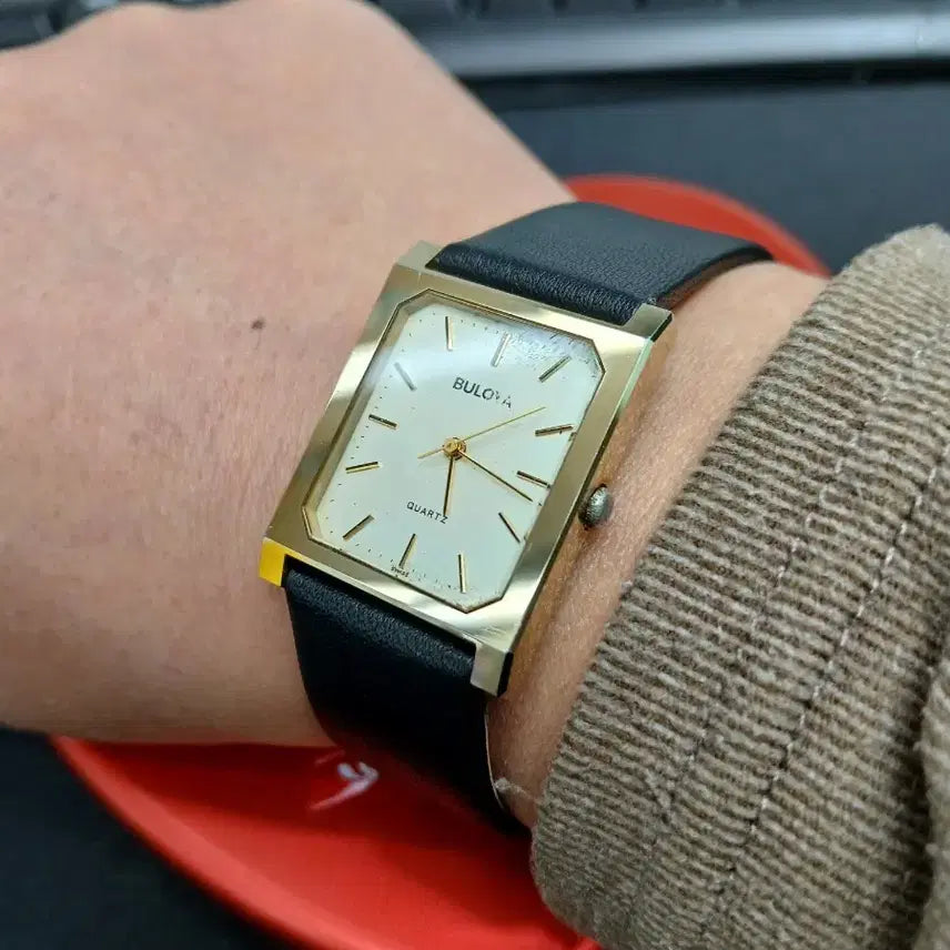 [BUNJANG] Bulova Tank Original Watch Series 1 / 할인 부로바탱크 오리지날 정품 / 부로바 희소희귀매물 시리즈1