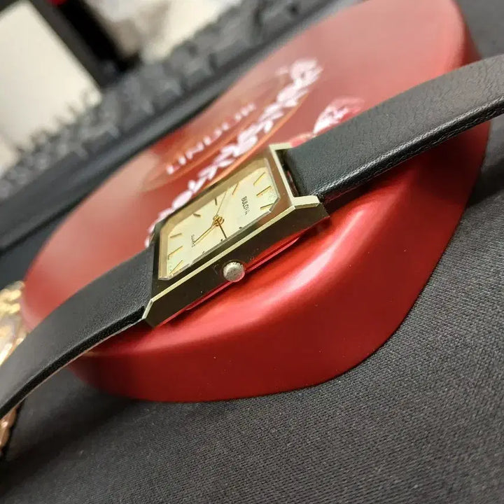 [BUNJANG] Bulova Tank Original Watch Series 1 / 할인 부로바탱크 오리지날 정품 / 부로바 희소희귀매물 시리즈1