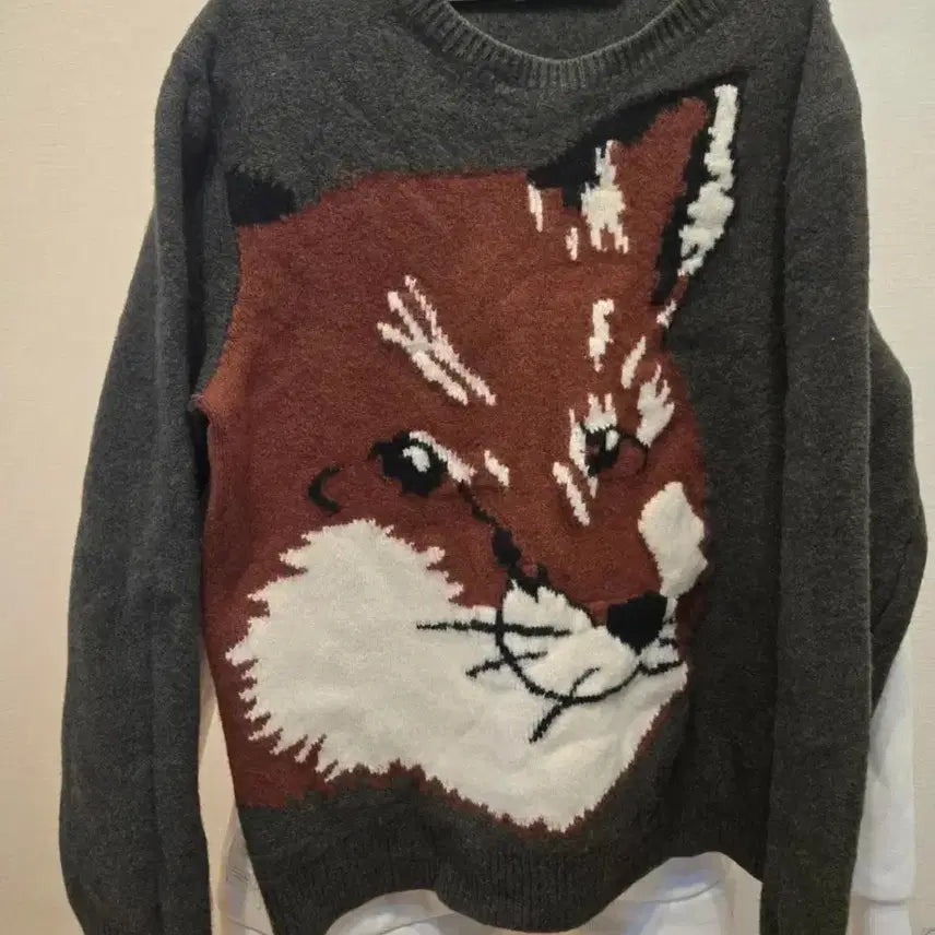 [BUNJANG] Maison Kitsune Fox Head Lambswool Knit Sweater / 메종키츠네 폭스헤드 램스울 니트 100