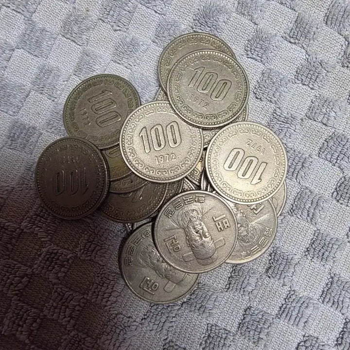 [SOLD OUT] 1972년 100원 동전