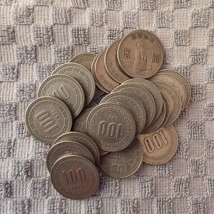 [SOLD OUT] 1972년 100원 동전