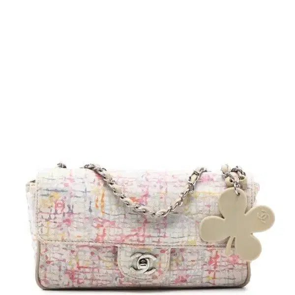 [BUNJANG] Chanel Tweed Flap Bag + Clover Charm / 샤넬 트위드 플랩백 + 클로버 참 장식