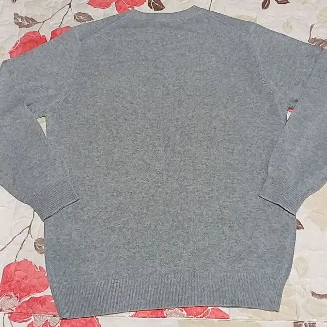 [BUNJANG] Kappa Knit Sweater / 카파 얇은니트 105 가슴56 기장72