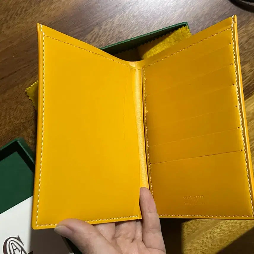 [BUNJANG] Goyard Wallet / 고야드 중지갑 여권사이즈동일(리미티드 파리에서 직접구매)