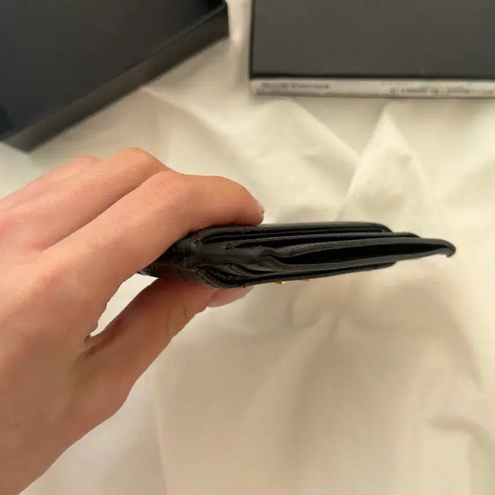 [BUNJANG] Saint Laurent Matelasse Card Wallet / [정품] 생로랑 마틀라쎄 카드지갑 금장