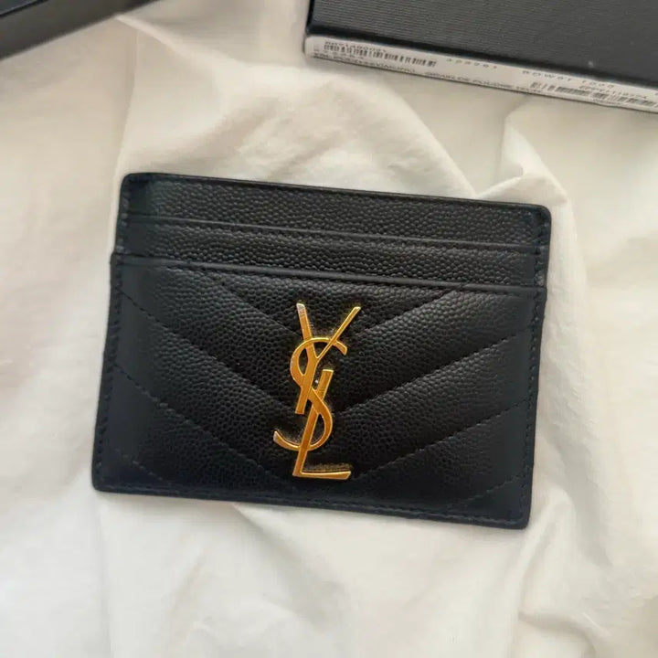 [BUNJANG] Saint Laurent Matelasse Card Wallet / [정품] 생로랑 마틀라쎄 카드지갑 금장