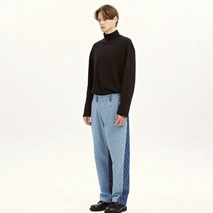 [BUNJANG] Karacter Patterned Denim Pants / karacter 카락터 패턴 배색 데님 바지 2사이즈 미개봉 새상품