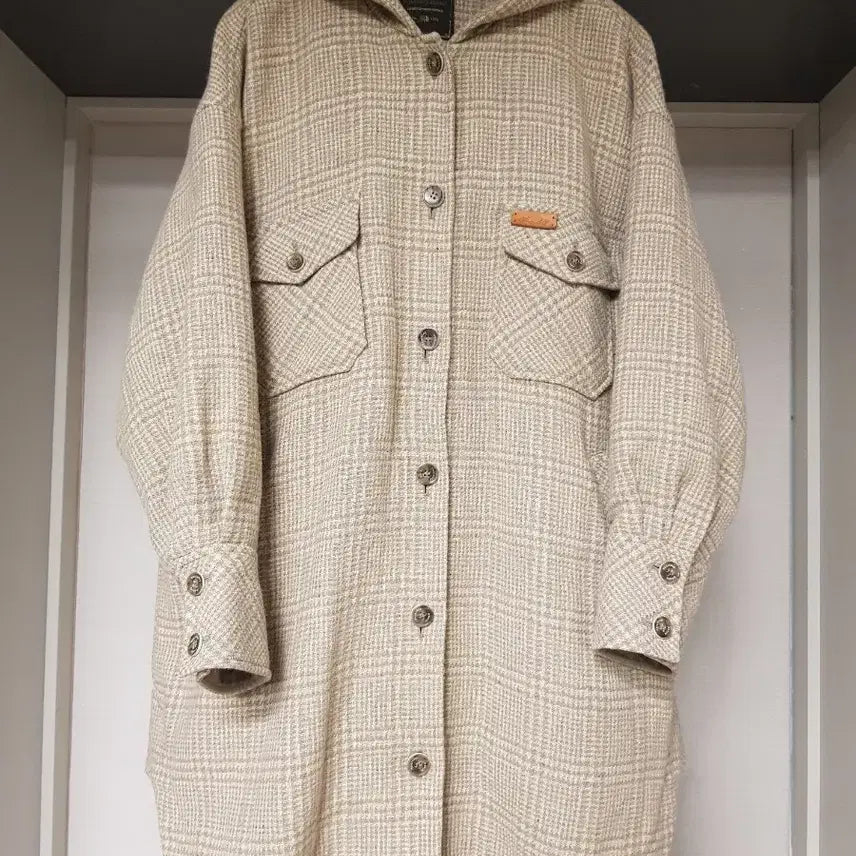 [BUNJANG] Thursday Island Oversized Checkered Outerwear / 썰스데이아일랜드 오버핏 체크아우터