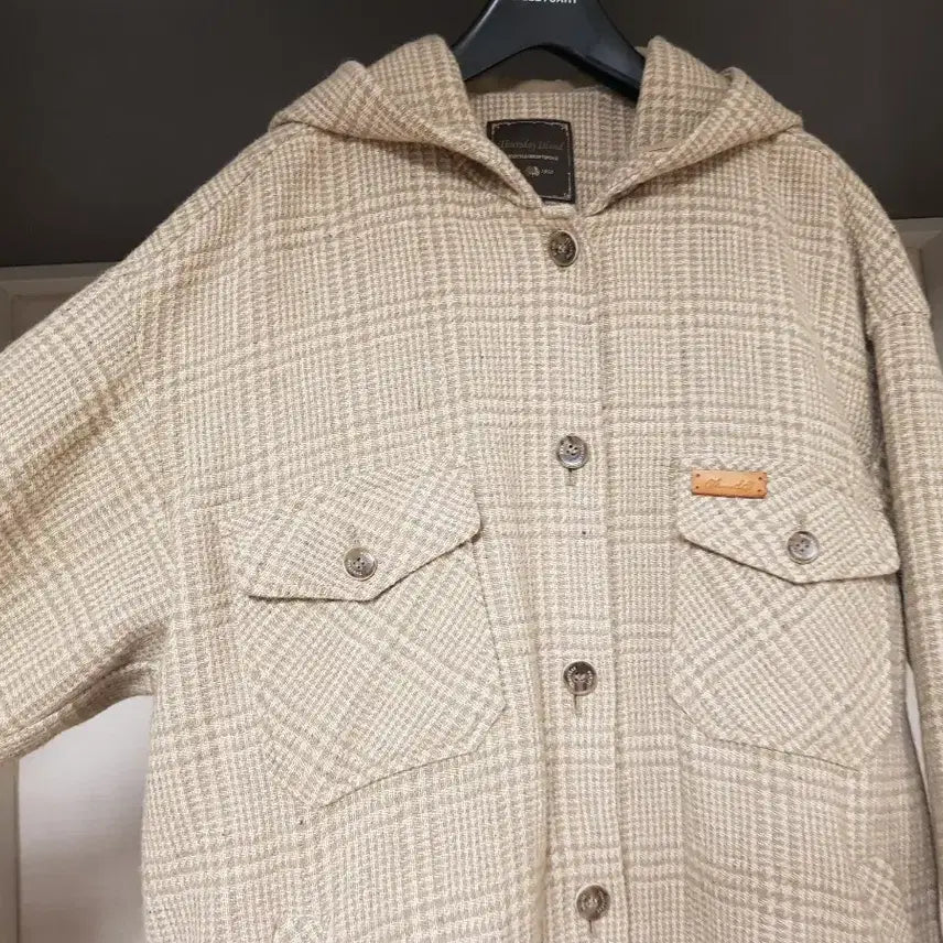 [BUNJANG] Thursday Island Oversized Checkered Outerwear / 썰스데이아일랜드 오버핏 체크아우터
