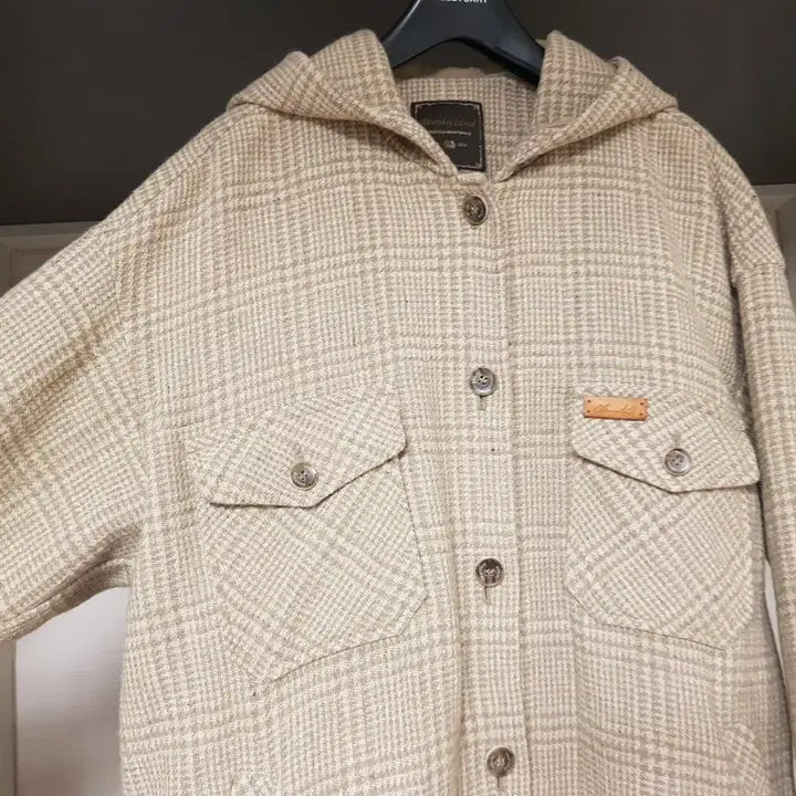 [BUNJANG] Thursday Island Oversized Checkered Outerwear / 썰스데이아일랜드 오버핏 체크아우터