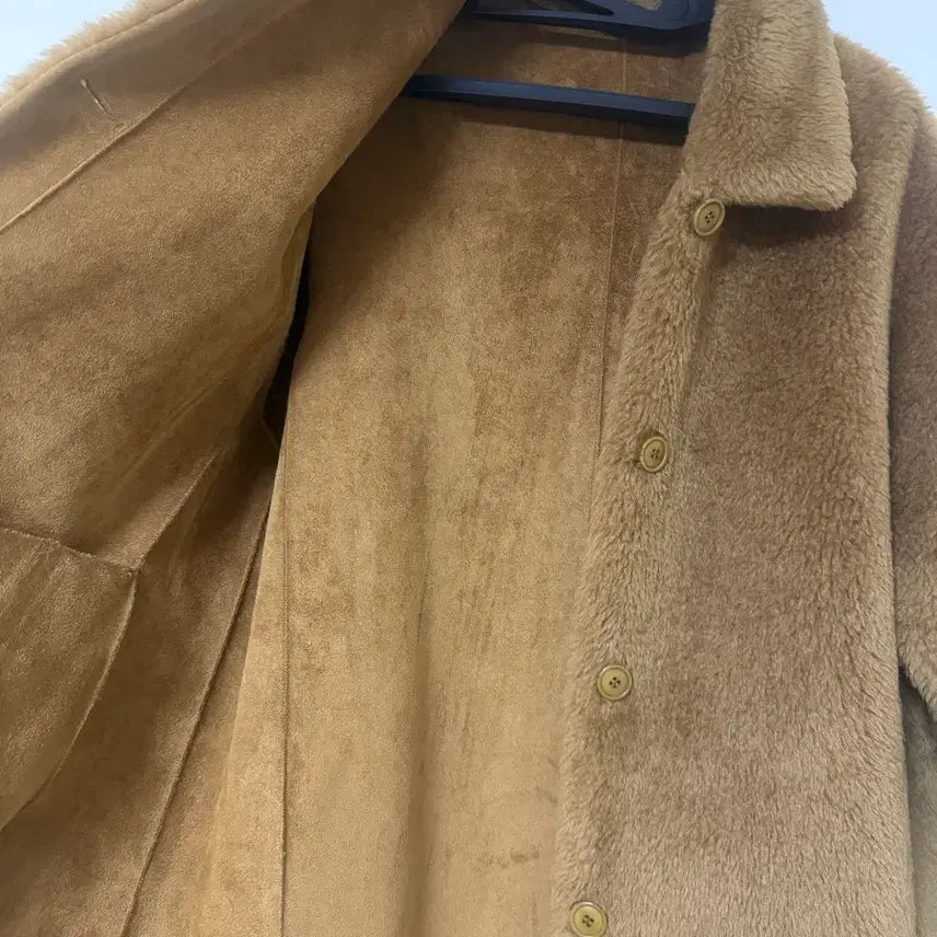 [SOLD OUT] 바이무드 자체제작 시어링 퍼코트