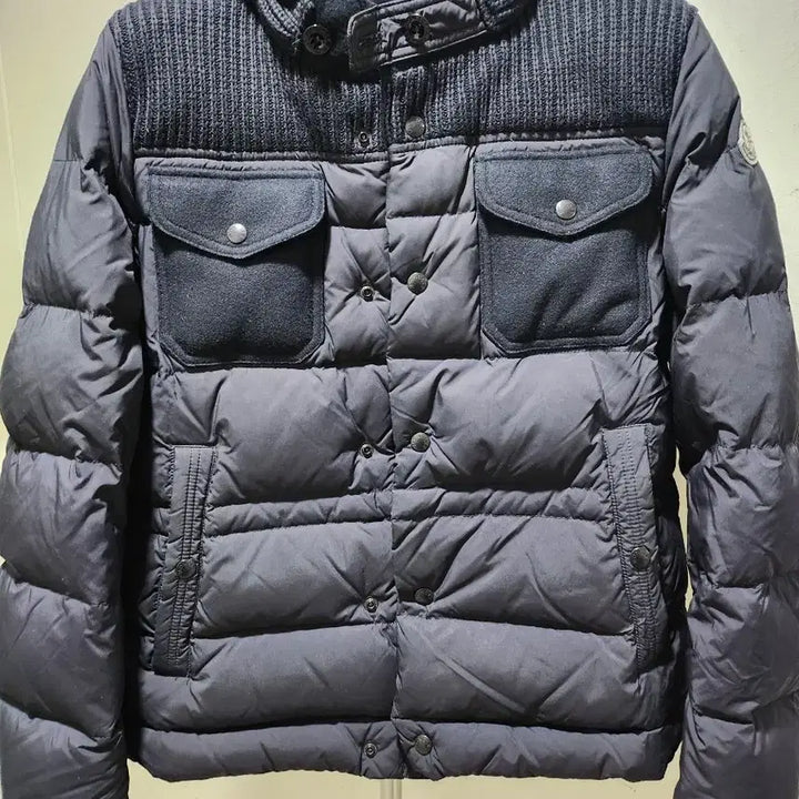 [BUNJANG] Moncler Hooded Padded Jacket Black / 몽클레어 후드 패딩 블랙 1사이즈