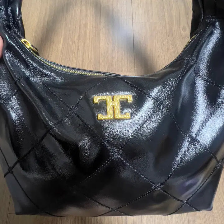 [BUNJANG] Hanssem Time Calfskin Shoulder Bag / (time) 한섬 타임 소가죽 숄더백