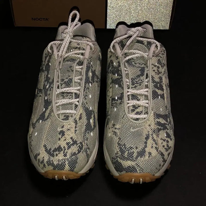 [BUNJANG] Nike Drake NOCTA Hot Step Air Terra Light Bone Sneakers / 나이키 X 드레이크 녹타 핫 스텝 에어 테라 라이트 본