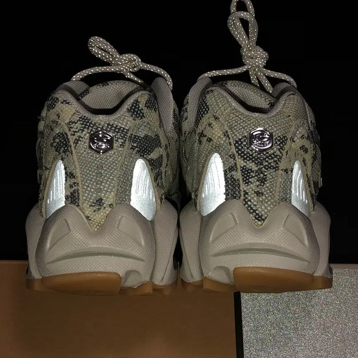 [BUNJANG] Nike Drake NOCTA Hot Step Air Terra Light Bone Sneakers / 나이키 X 드레이크 녹타 핫 스텝 에어 테라 라이트 본