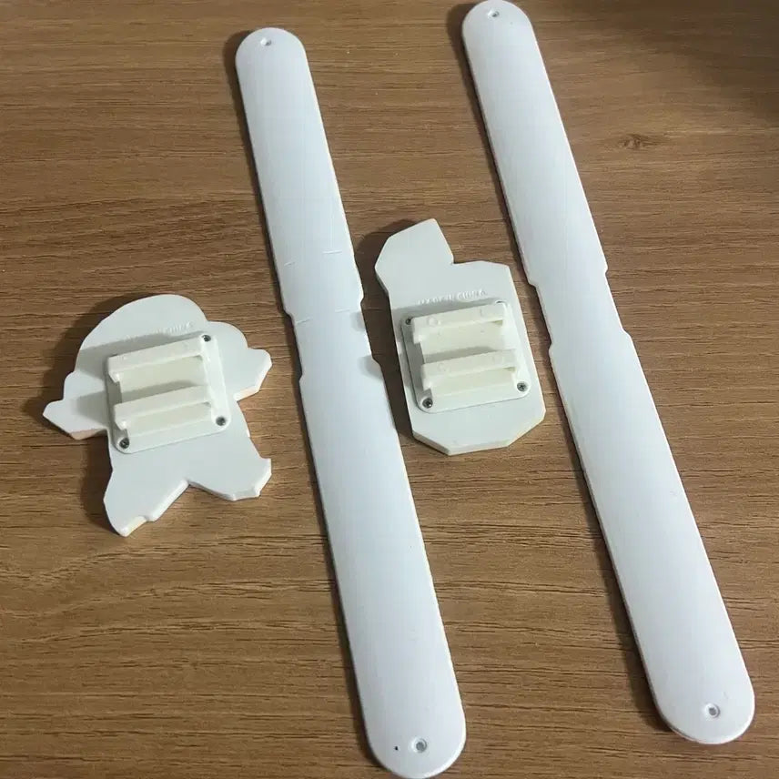 [BUNJANG] Crayon Shin-chan Chocobi One-Touch Wristwatch Bundle / 일괄 2개 짱구 초코비 원터치 손목시계