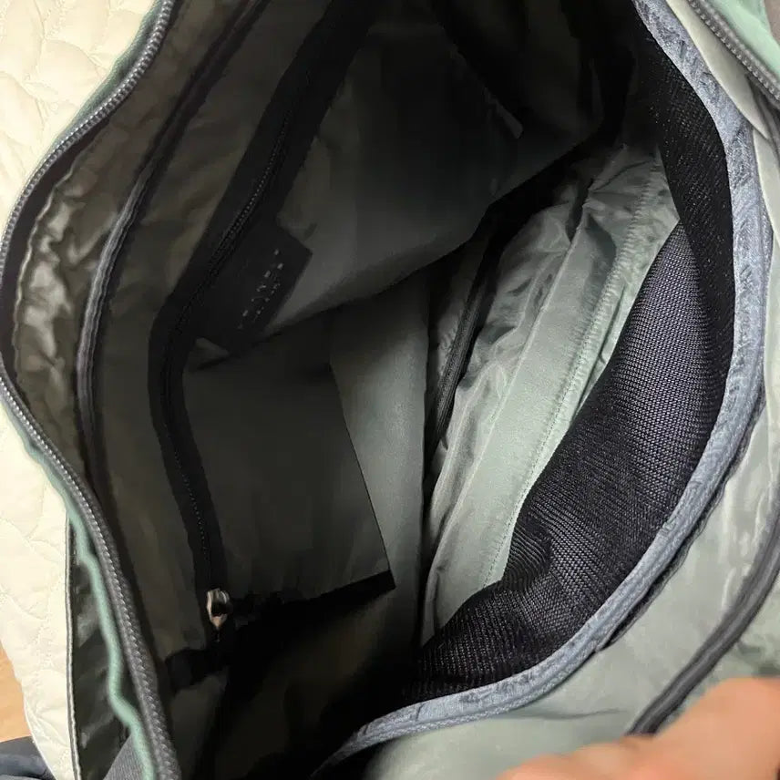 [BUNJANG] Chanel Sports Line Messenger Bag / 샤넬 스포츠 라인 메신저 백