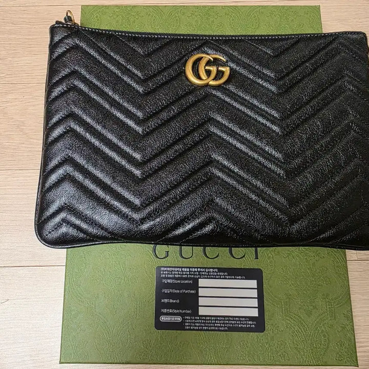 [BUNJANG] GUCCI Marmont Matelasse Clutch / 구찌 GUCCI 정품 마몽 마틀라세 클러치 판매(미사용 새제품)